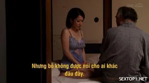 Em gái mới lớn banh lồn cho anh trai địt
